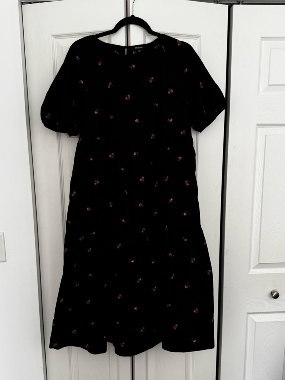 Black Floral Midi Dress - Women's Puff Sleeve Tiered Dress